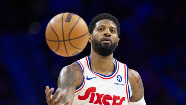 Después de haber pasado por una nueva cirugía en su rodilla, Paul George ha confirmado que no estará presente en el inicio del training camp