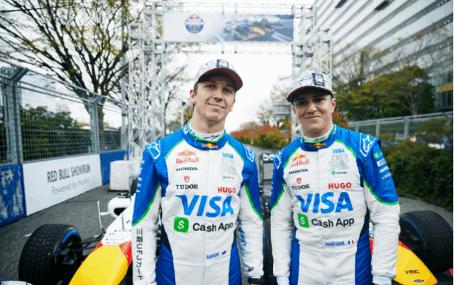 Liam Lawson e Isack Hadjar en Red Bull
