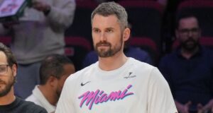 Kevin Love: En una Situación Complicada en su 18ª Temporada Kevin Love se encuentra en una encrucijada mientras inicia su 18ª temporada en la NBA, con un futuro incierto.