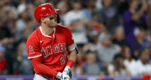 La Singular Solicitud del Aficionado que Capturó el Home Run 400 de Mike Trout La Singular Solicitud del Aficionado que Capturó el Home Run 400 de Mike Trout
