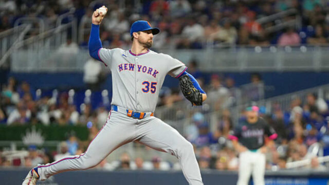 Los New York Mets Aumentan la Presión sobre los Rojos de Cincinnati en la Lucha por el Comodín